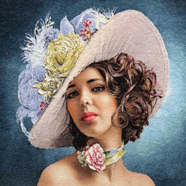 Chic Lady Tapestry Rug